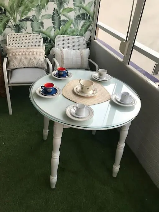 Tkm Home Amplio Y Familiar, Terraza Privada セビリア 0*,  スペイン